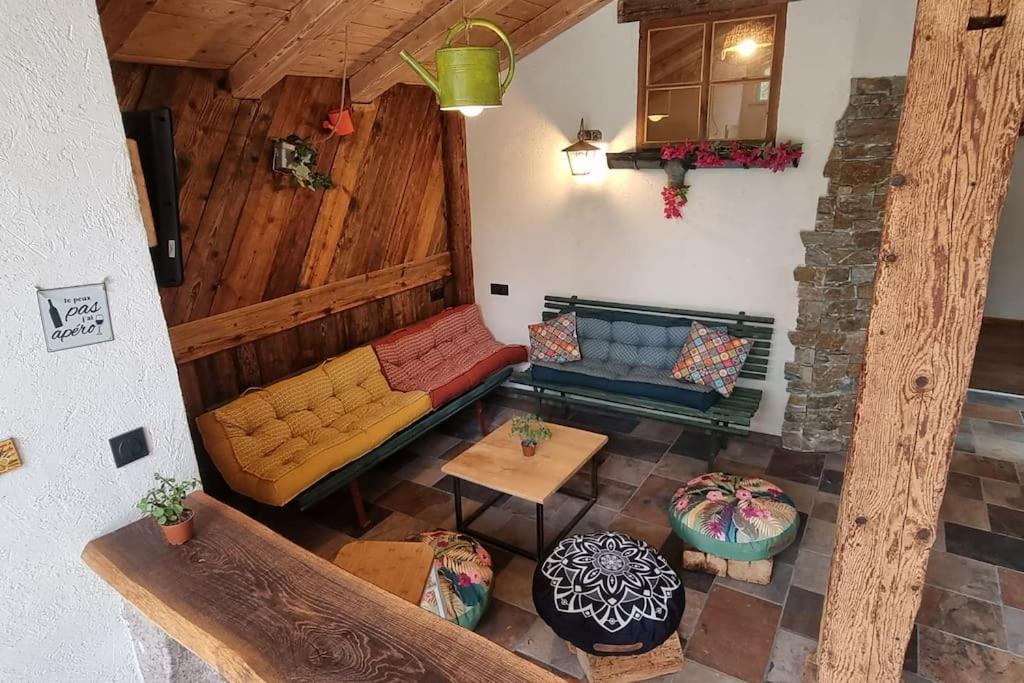 Le Grenier De Jules Et Marguerite Liézey Exterior foto